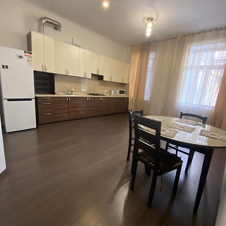 Apartment Ekaterinenskaya 24 Odessa Eksteriør billede
